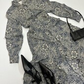 Гарна сукня в принт