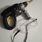 Дрель і окуляри