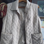 Класна ошатна жилетка б/в ботал. Розміри 52-54