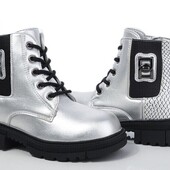 Стильні гарні Демі черевики в наявності,30,розмір супер