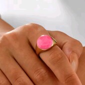 Каблучка, кільце, перстень круглий, рожева емаль, медзолото. розмір 17