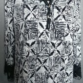 Just Интересная кофточка с вставками