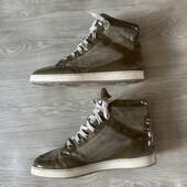 Брендовые замшевые ботинки на шнурках