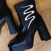 Зимние на меху р.7.5 Италия (есть ньюансы (витрина