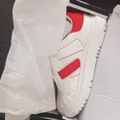 Кросівки,кеди жіночі;