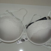 Мереживний бюстгальтер з пуш ап censored