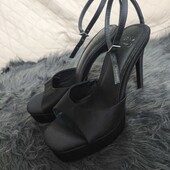 Asos 41p босоніжки атлас