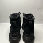 Продам черевики