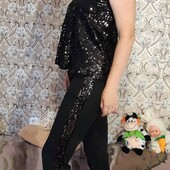 Яскравий костюм 44-46 р-р