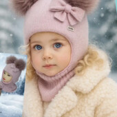 Залишився білий і молочний!!Шапка-шолом для дівчат.Тепла і дуже мила)). На повному флісі.