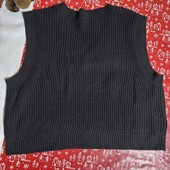 Жилетка чорна