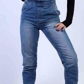 Стильний джинсовий комбінезон