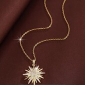 Ніжний, елегантний кулон.