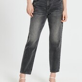 Жіночі джинси MOM