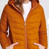 Стьобана куртка.sinsay.колір бурштиновий.розмір S,розмір XS