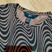 Сукня для дівчинки у відмінному стані