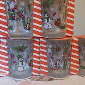 ❤️Дед Мороз и помощники. Яркая новогодняя тема стекло новые❤️В лоте 1 штука. На 0,290 грамм