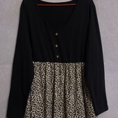 Женский трикотажный свитер отличного качества