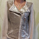 Красива кофта - піджак, на блискавці, тепла