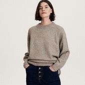 Стильний светр від New Look, розмір L. В складі шерсть.