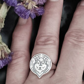 Срібна каблучка вовк