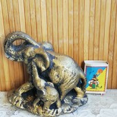 статуетки різні тварини