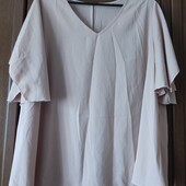 Стильний топ для розкішної пані