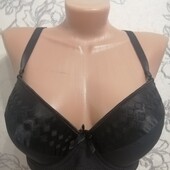 Новий! Красивий бюстгальтер на кісточках пуш-ап 95С