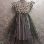 Красивое платье на 7-9 лет