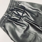 Класні шкіряні штани!