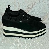 Спортивные туфли со стразами на платформе. Турция, новые.Описание ,замеры. 
