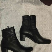 Распродажа!!! Деми ботиночки, натуральная кожа,в новом состоянии.Утеплены флисом. Описание,замеры.