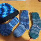 лот в'язаних речей