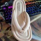 шльопанці 39 р