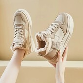 Стильні зимові утеплені кросівки устілка 24,5