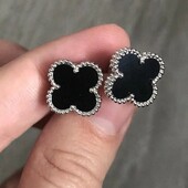 Нові срібні сережки у стилі Van Cleef.