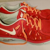 Кросівки жіночі Nike