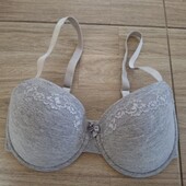 Продам Сірий м'який бюстгальтер Next Стан нової речі 80Е