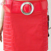 Нарядна червона коротка спідниця 46-48 розміри (40-42 євророзміри).