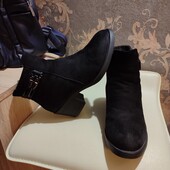 Ботинки под замш ,зима,состояние новых