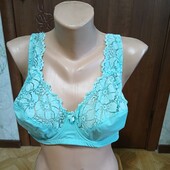 Красивый бюстгальтер