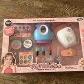 Набір манікюр лампа сушилка та машинка для малюнку та інше