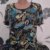 Футболочка р50 гарний стан