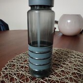 Спортивна пляшка для води