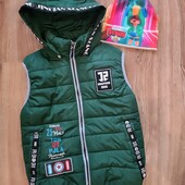 Тепла жилетка 134-140 см + шапка в подарунок