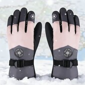 Теплі та функціональні зимові рукавички у стильному поєднанні рожевого та сірого кольорів
