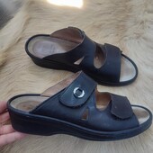 Шкіряні шльопанці р.42