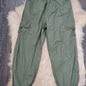 Штани джогери з боковими карманами в середині є підкладка