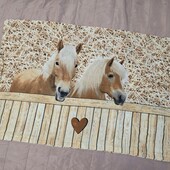 Наволочка з конями кінь кобила