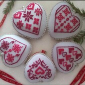 Набір новорічних вишитих іграшок